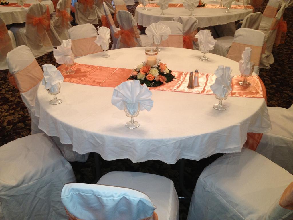 Red Carpet Inn & Suites Hazleton Εξωτερικό φωτογραφία